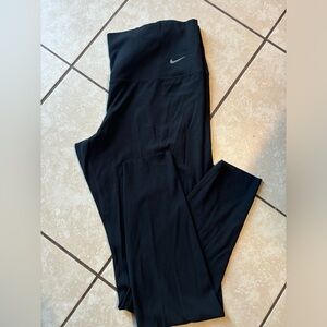 Women’s Nike Zenvy Legging, Size XL Tall